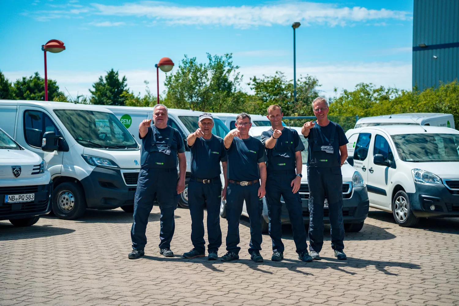 PEM GmbH & Co. Elektro Rohs KG - Teil des Mitarbeiterteams - 3