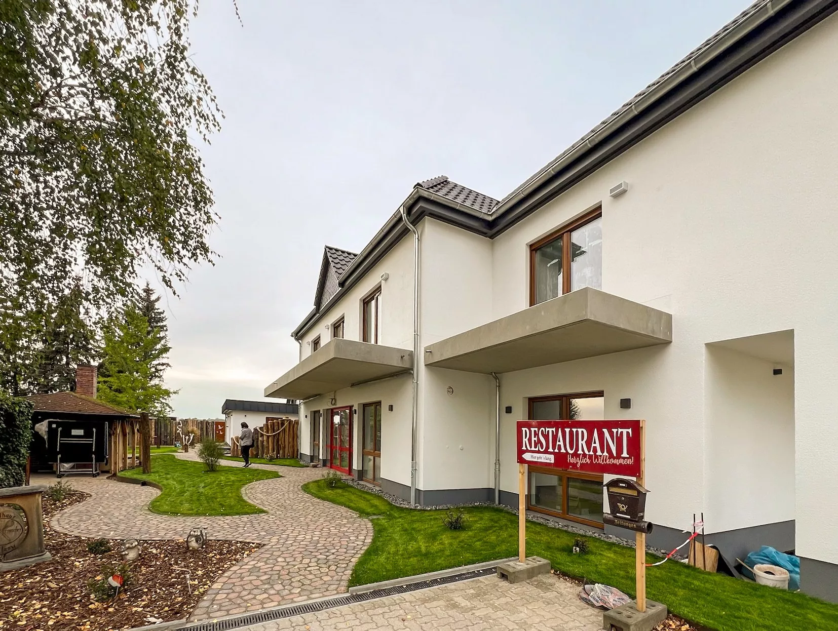 Familie Brion, Umbau und Erweiterung ihres Landhauses in Levitzow  An der Landstraße 13a   - PEM GmbH & Co. Elektro Rohs KG