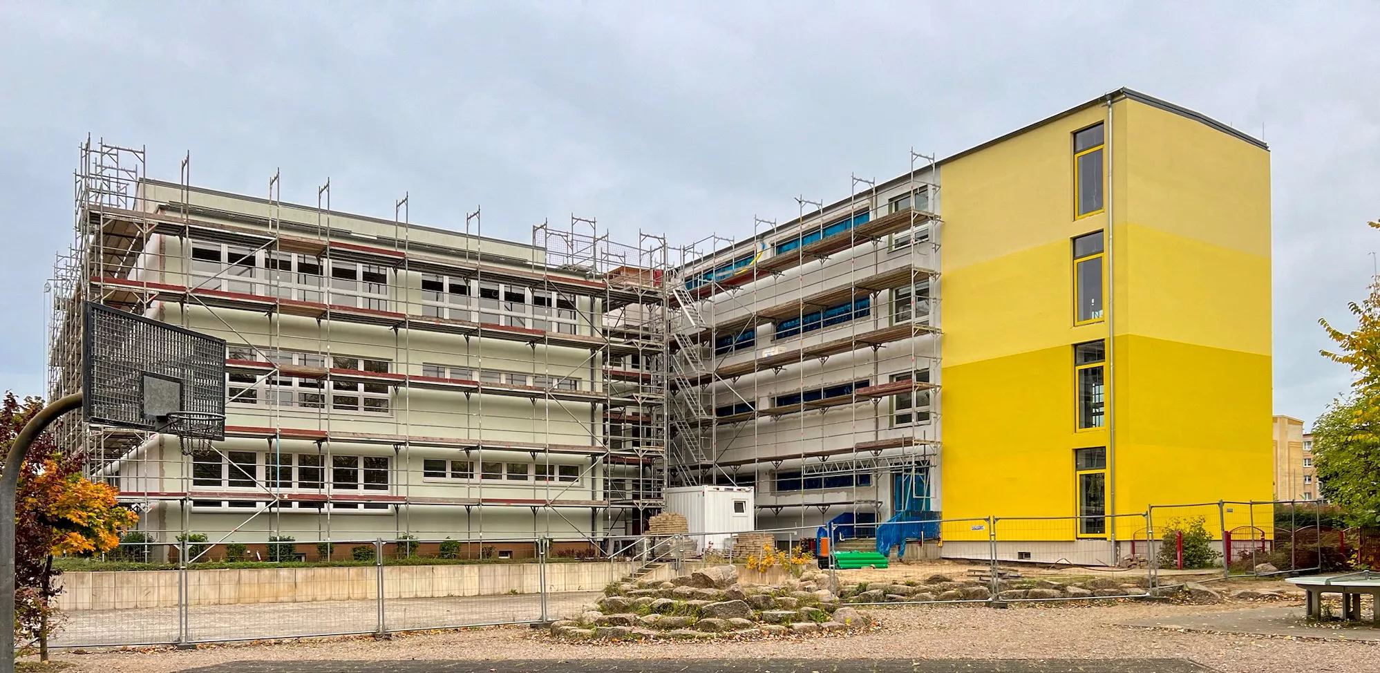 Stadt Malchin, Inclusionsbedingter Umbau der Regionalschule „Siegfried Markus“ Malchin, Rudolf-Fritz-Str. 8  - PEM GmbH & Co. Elektro Rohs KG