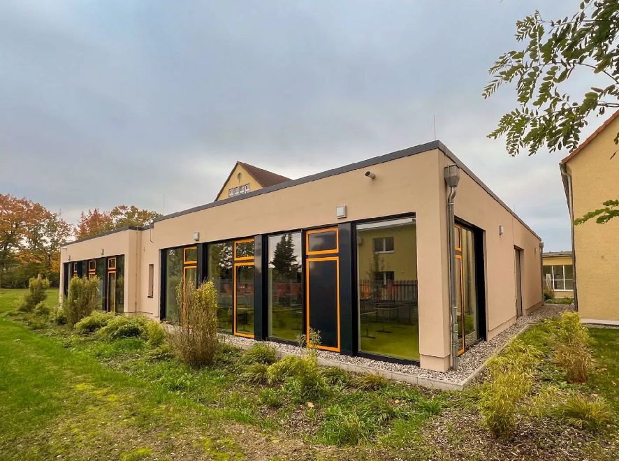 Demmin Gothegymnasium - PEM GmbH & Co. Elektro Rohs KG