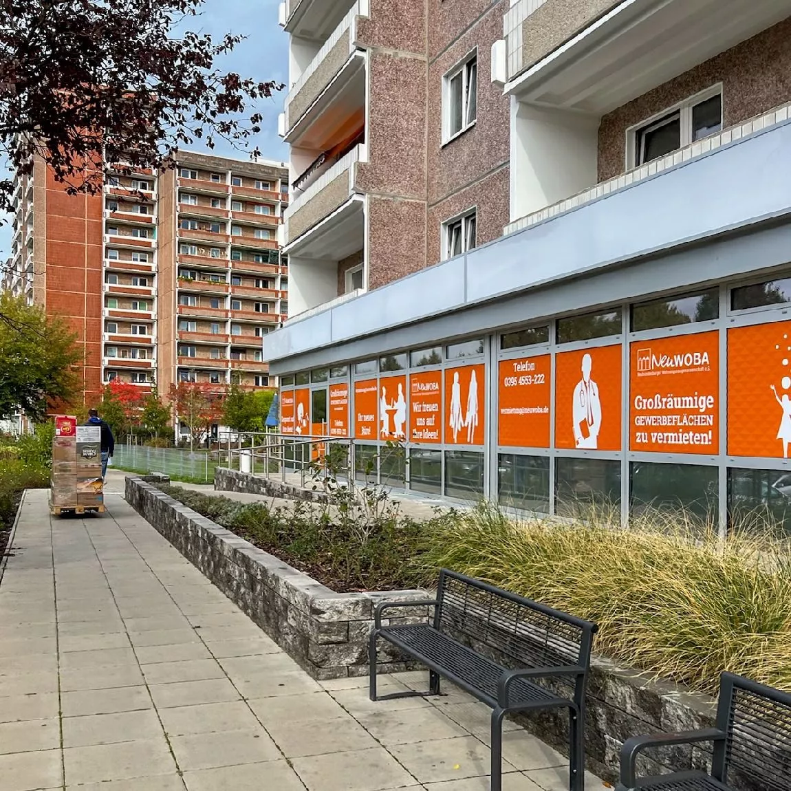 Bauvorhaben Neuwoba Neustrelitzer Straße 91-97 - PEM GmbH & Co. Elektro Rohs KG